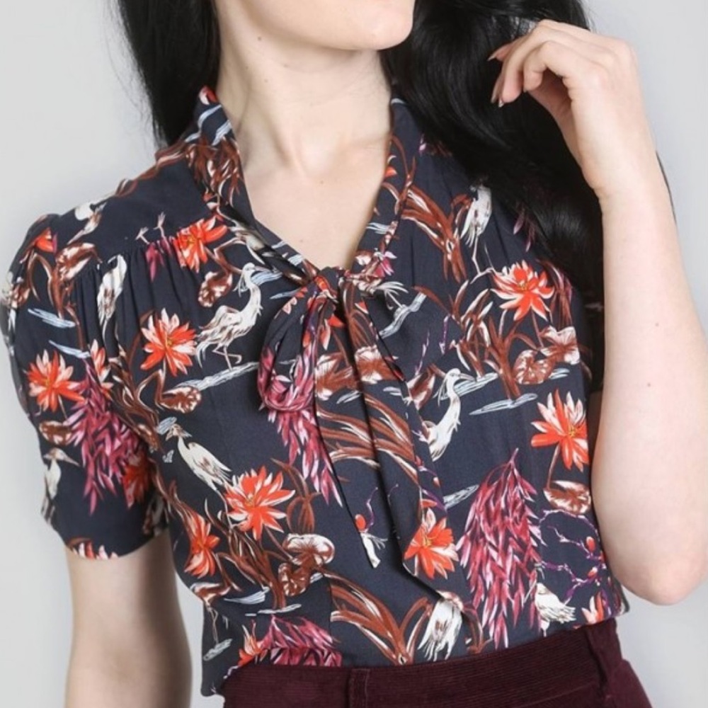 NWT Blue Heron Bow-Front Hell Bunny Top - Picture 2 of 16